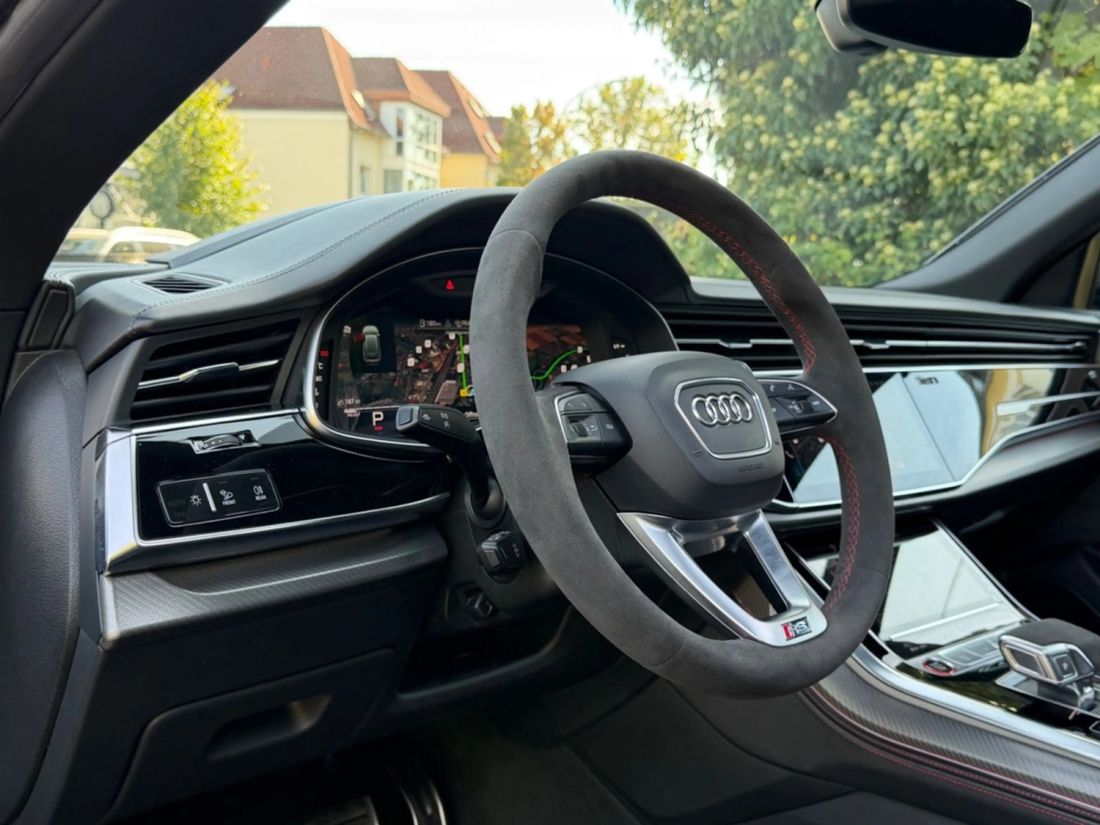 Audi RS Q8 performance 4.0 TFSI quattro — photo 13