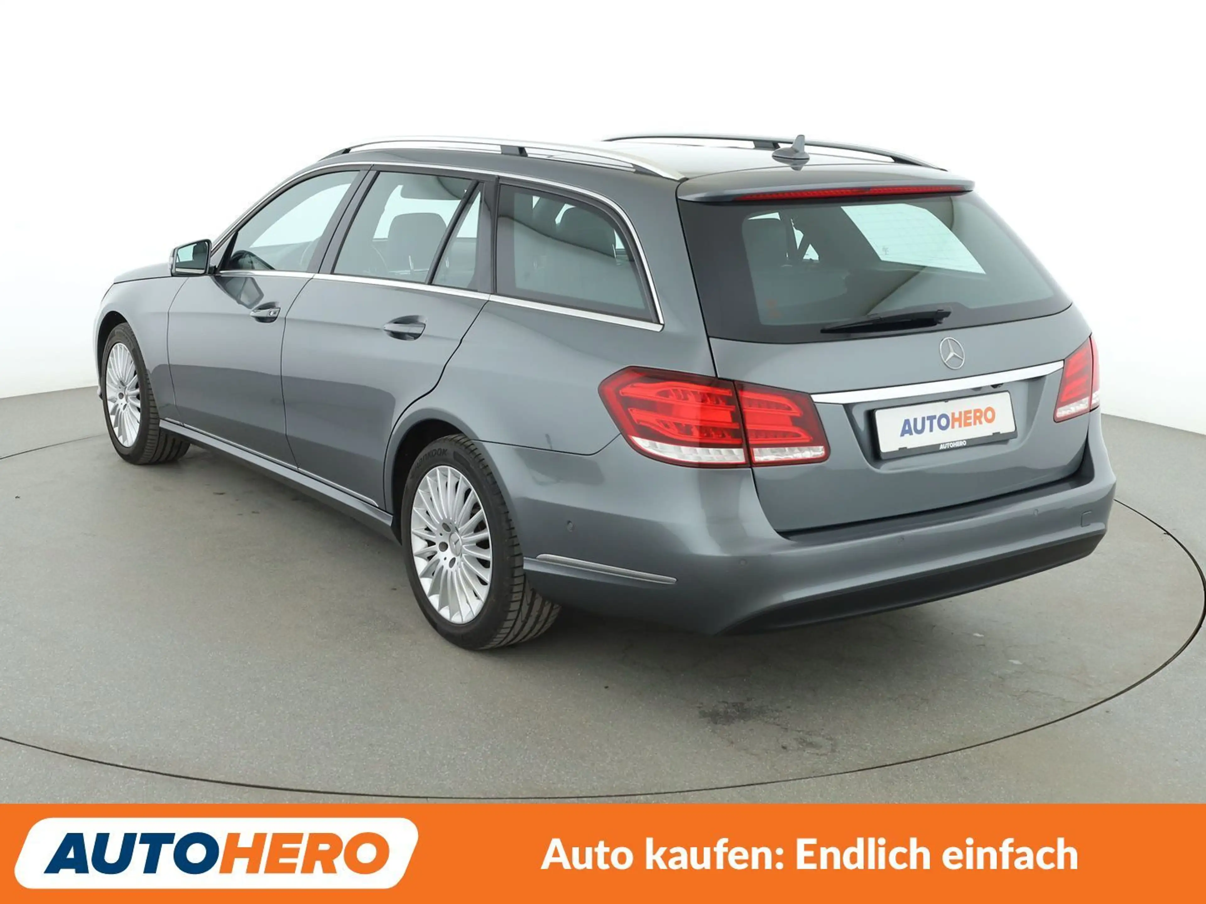 Mercedes-Benz E 250 T BlueEfficiency Elegance Aut.*LED*NAVI*TEMPO*CAM* — photo 4