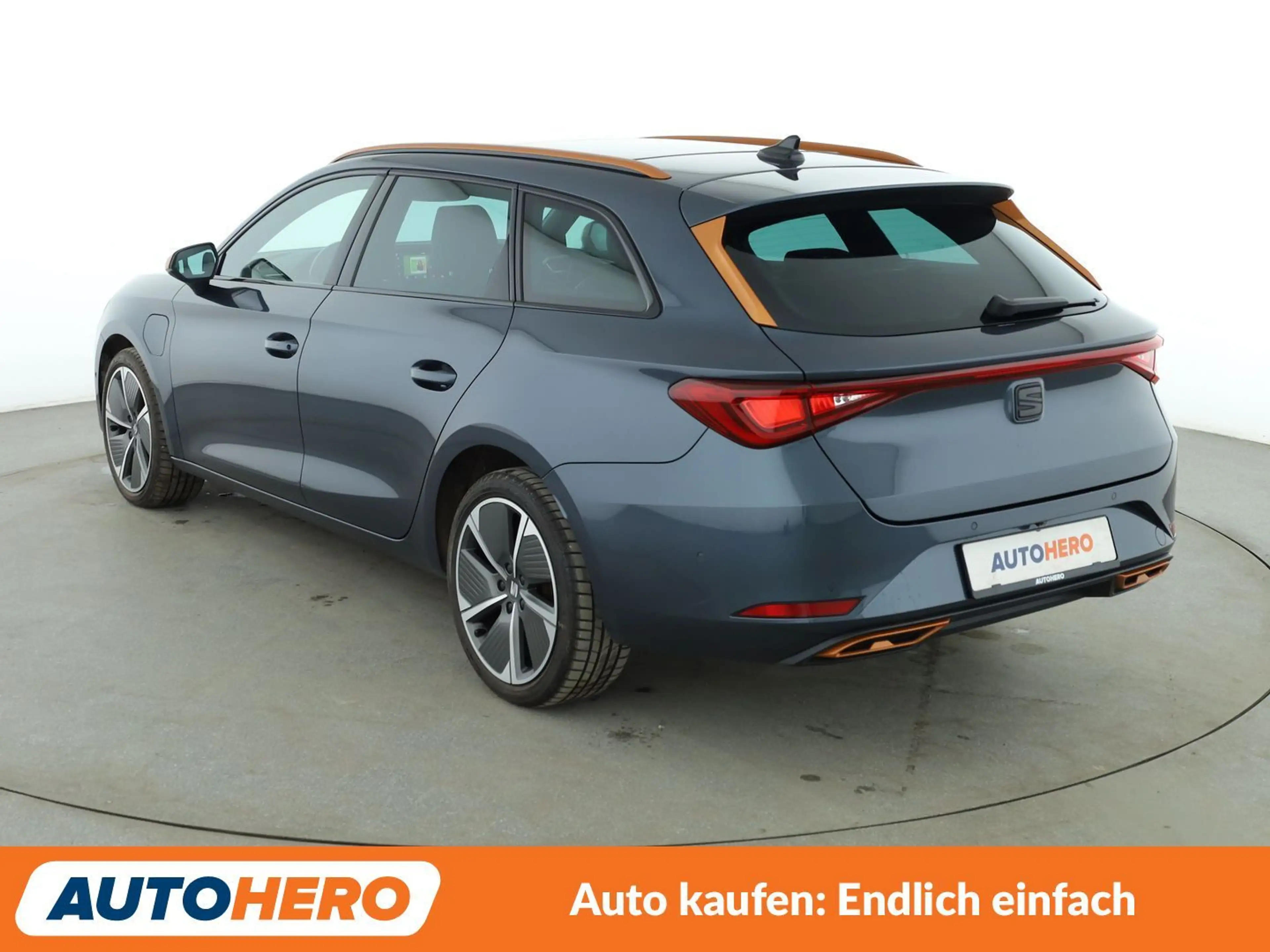 SEAT Leon e-Hybrid 1.4 TSI e-HYBRID FR Aut.*LED*NAVI*TEMPO*CAM*PDC* — photo 4