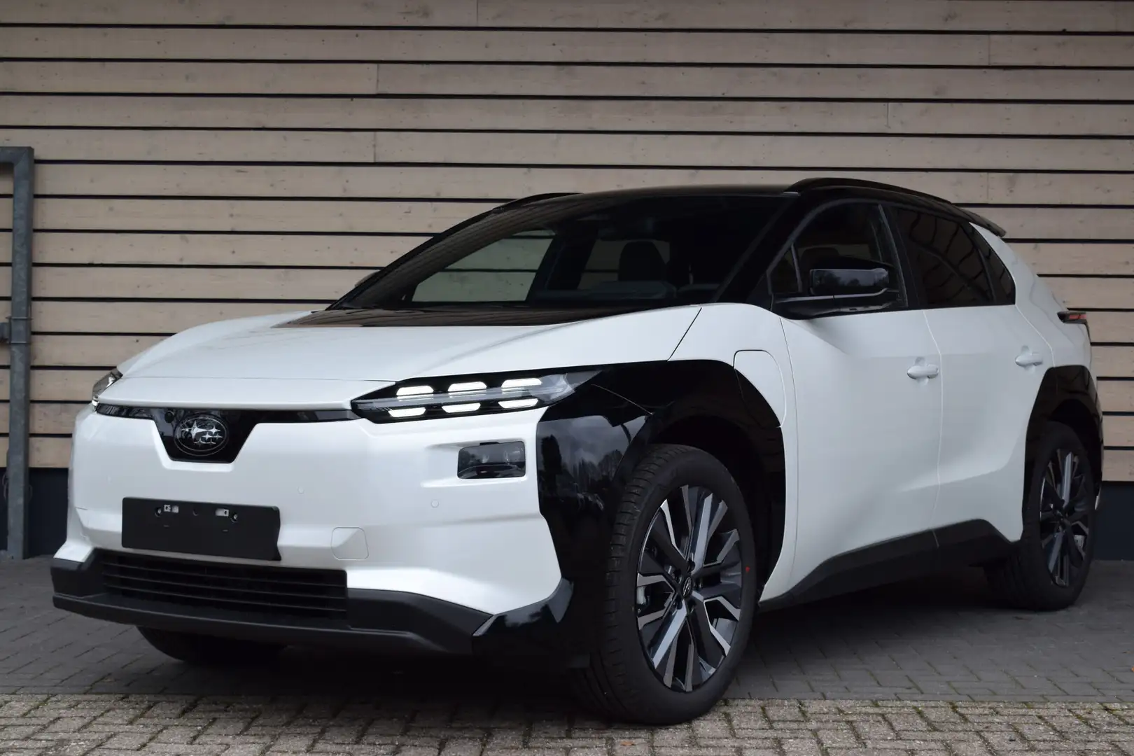 Subaru Solterra 4E-xperience+ 73.1 kWh - Presale actie: 8 jaar gra Blanco - 2