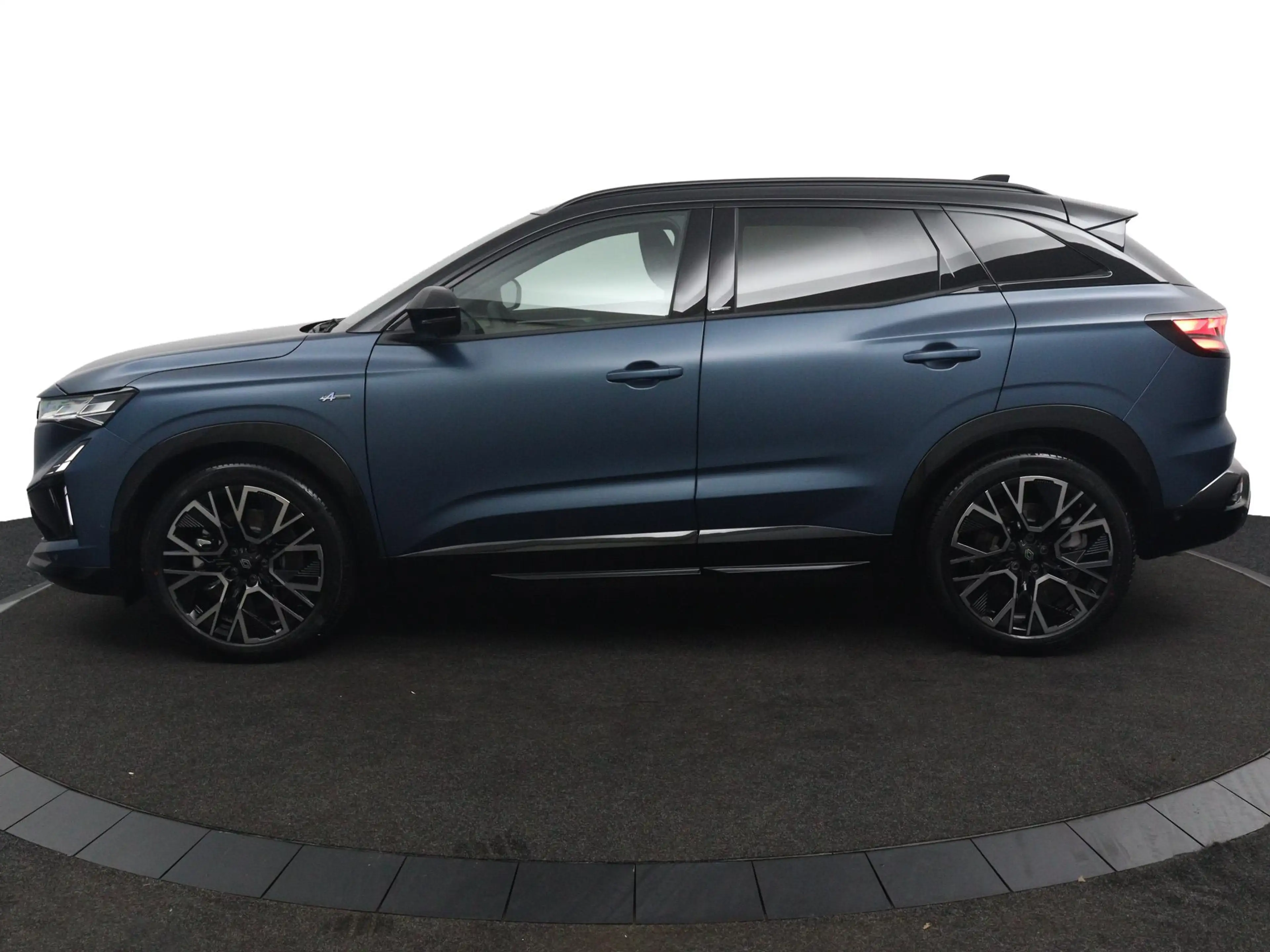 Renault Austral esprit Alpine full hybrid E-Tech 200 | pack light — photo 2
