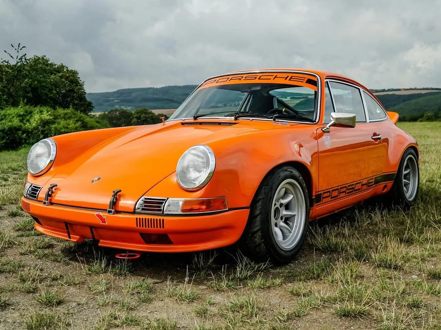 Porsche 911 Porsche 911 T Oranžová - 1