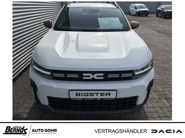 Dacia Bigster view 3