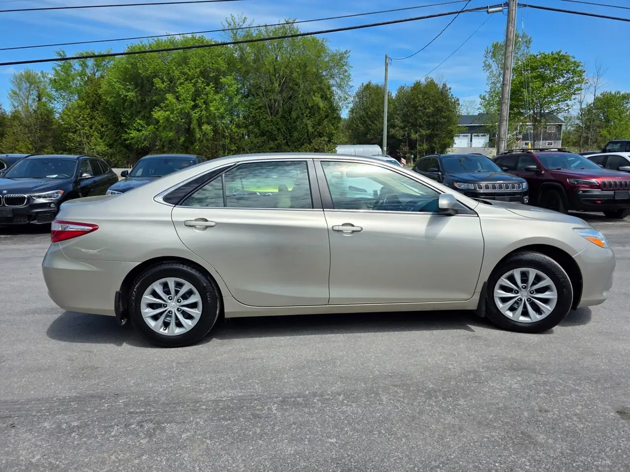 Toyota Camry снимка Toyota Camry