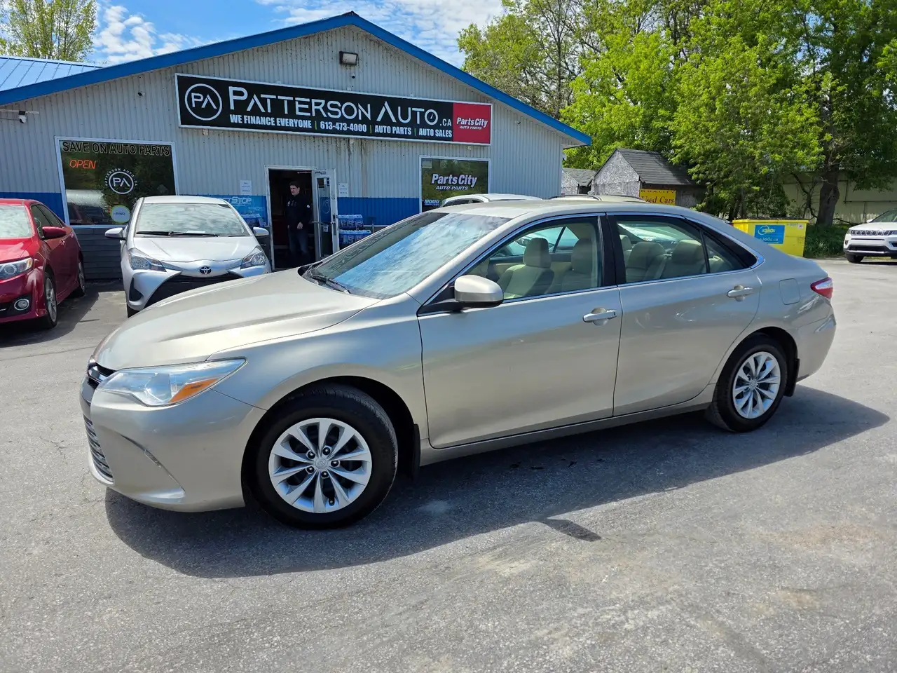 Toyota Camry снимка Toyota Camry