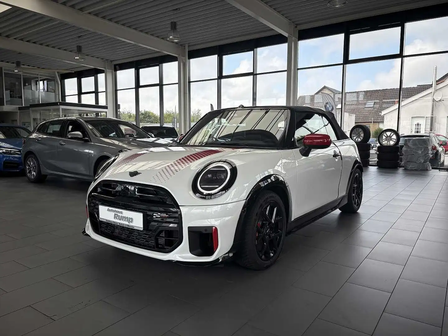 MINI John Cooper Works Cabrio XL Paket Wit - 2