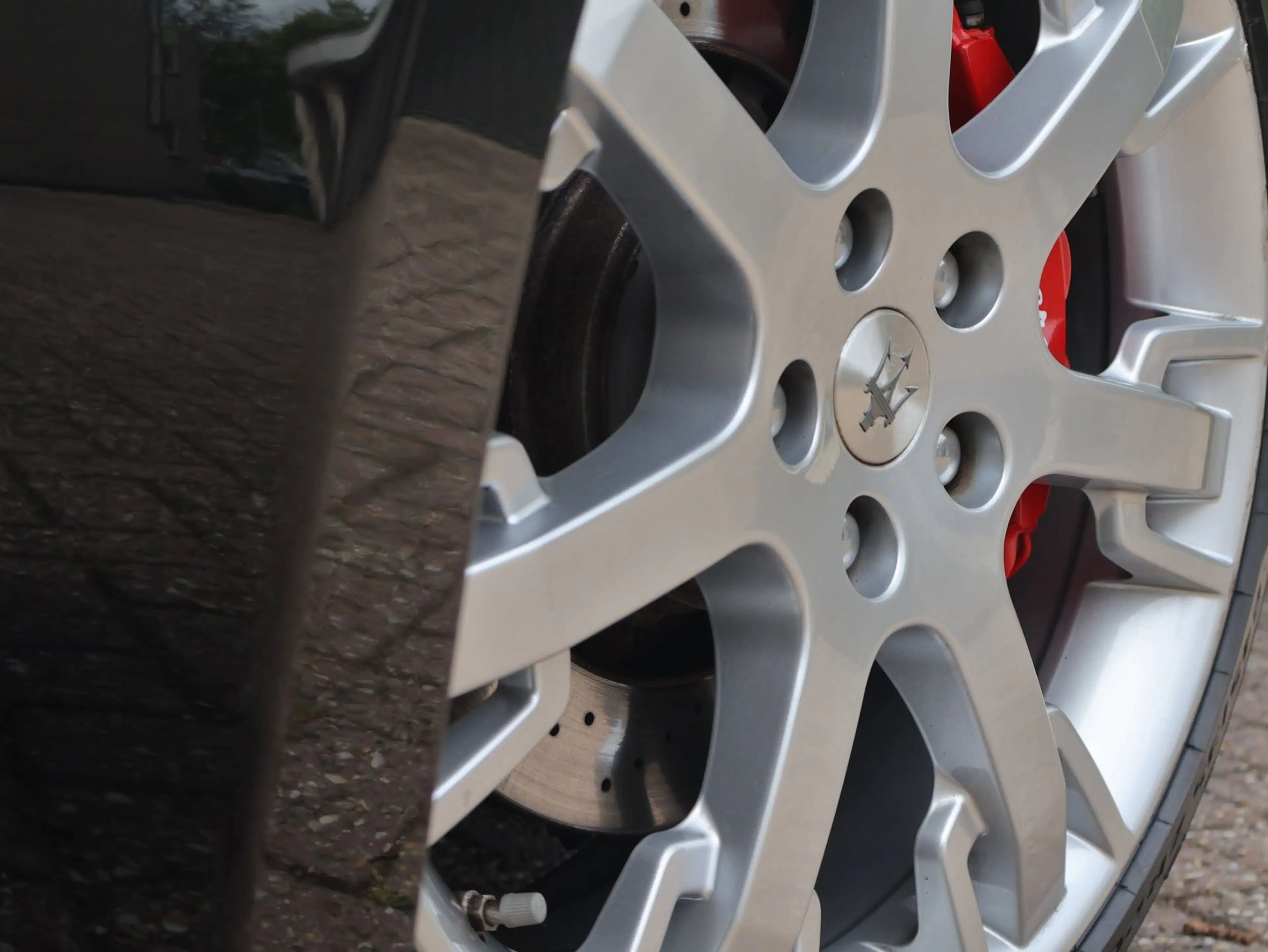 Maserati GranTurismo 4.7 S MC-Shift 29dkm — photo 14