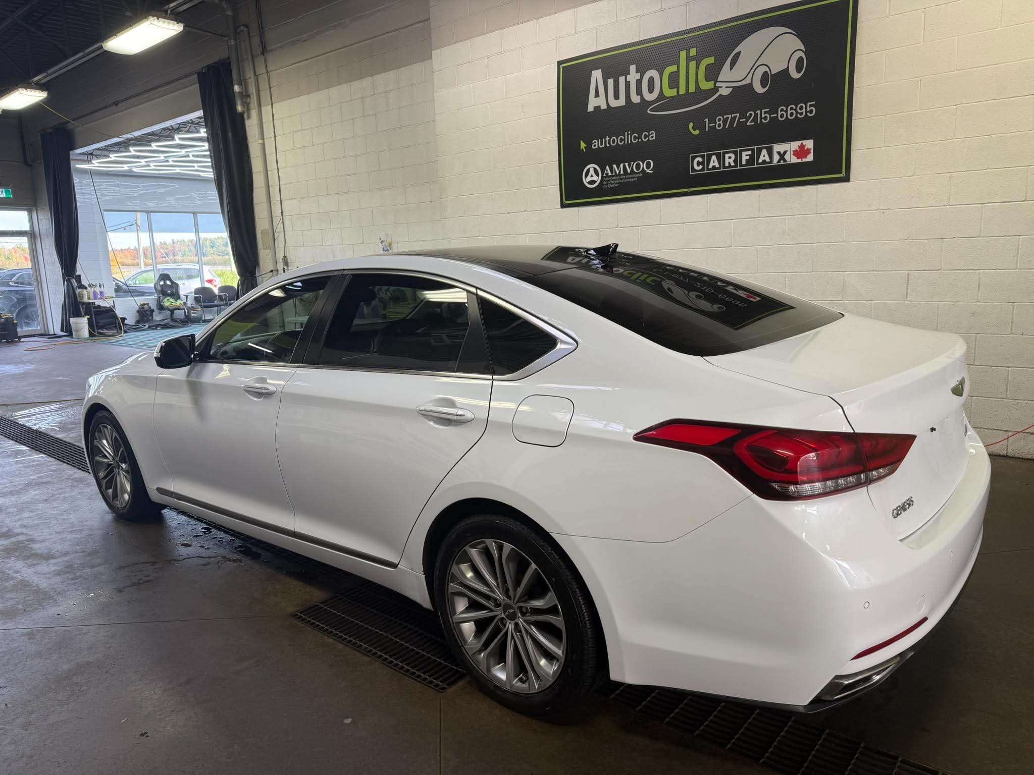 2015 Hyundai Genesis Sedan