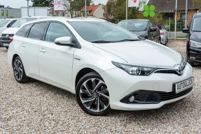 Toyota Auris Touring Sports Hybrid Edition-S
