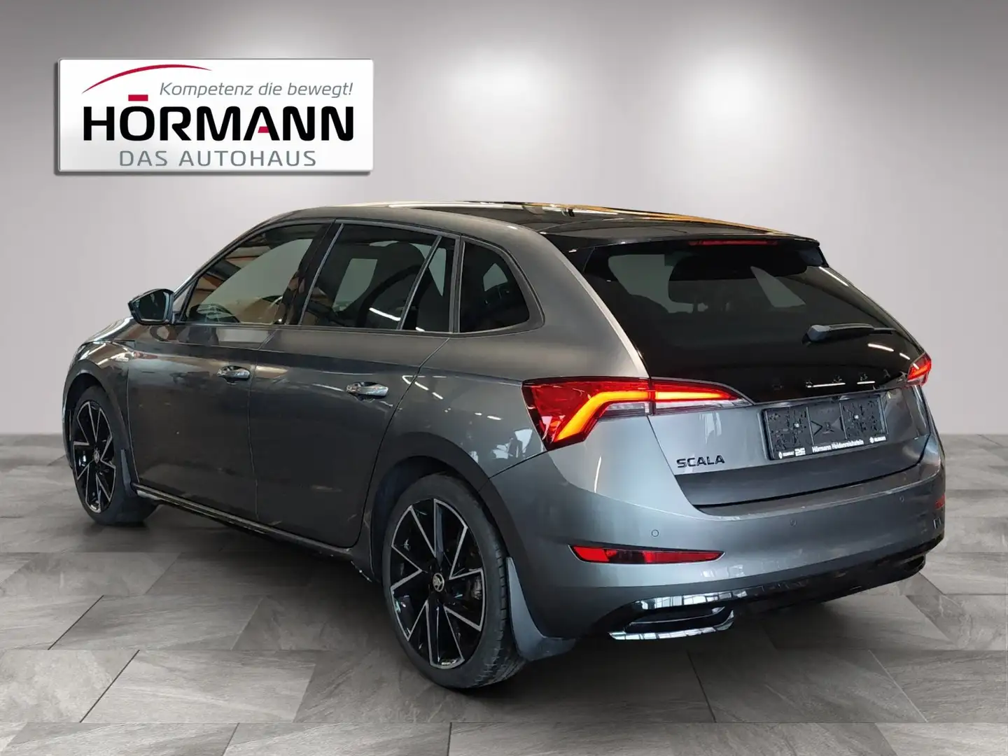 Skoda Scala 1,5 TSI Monte Carlo DSG Grau - 2
