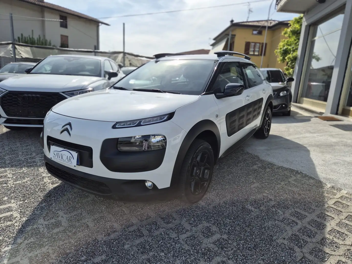 Citroen C4 Cactus 1.6 bluehdi Shine 100cv Wit - 1