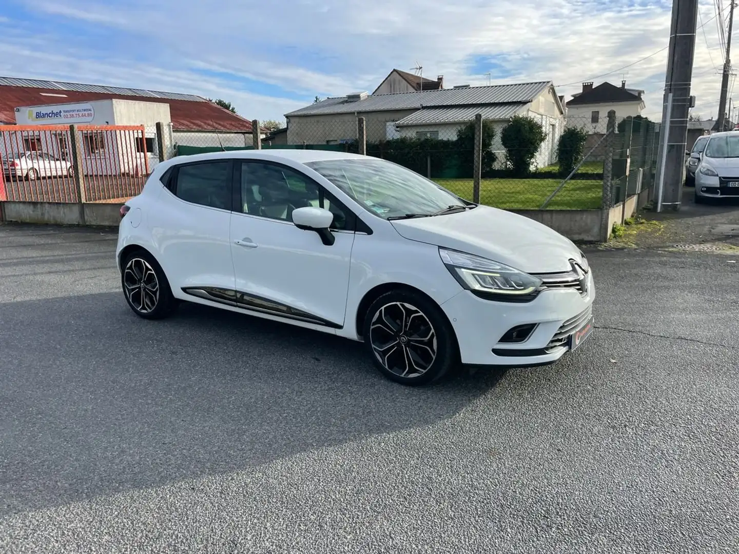 Renault Clio tce 90 cv intens garantie 12 mois Blanc - 2
