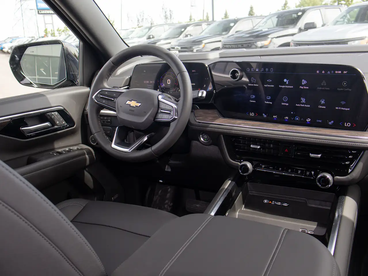 Chevrolet Tahoe снимка Chevrolet Tahoe