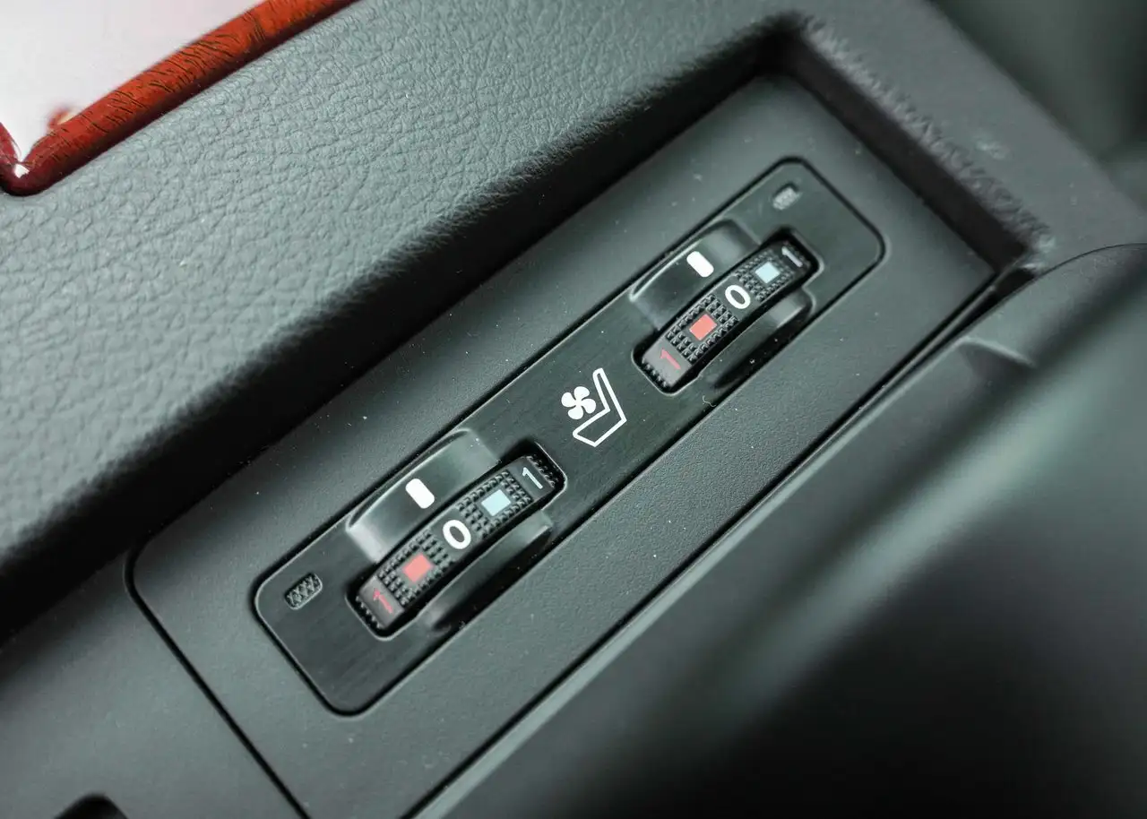 Lexus RX снимка Lexus RX