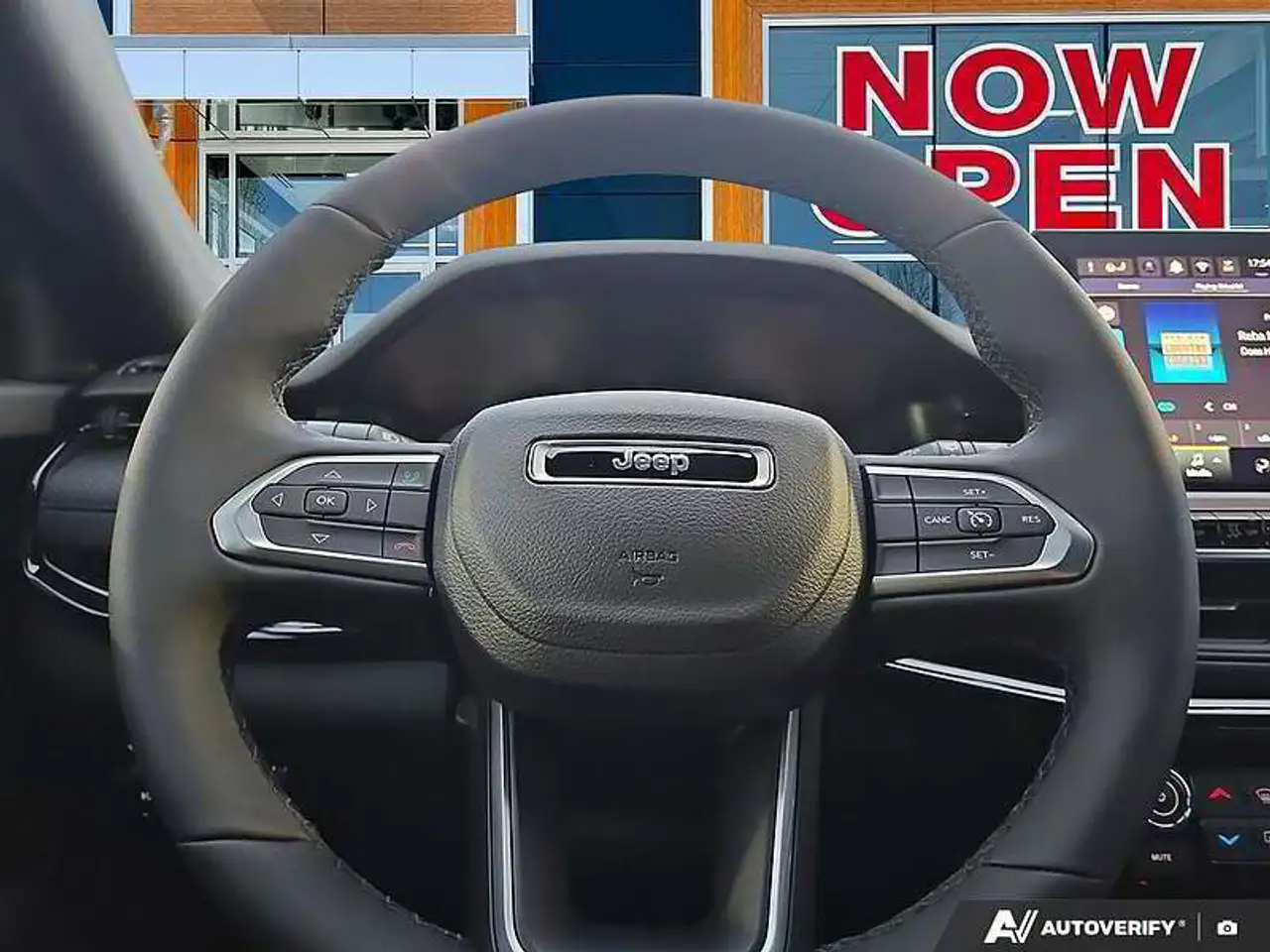 Jeep Compass снимка Jeep Compass