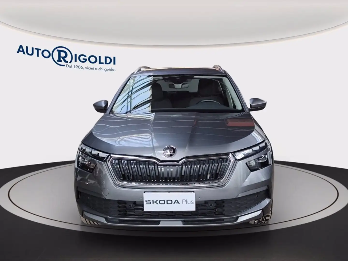 Skoda Kamiq 1.0 tsi style 110cv dsg Gris - 2