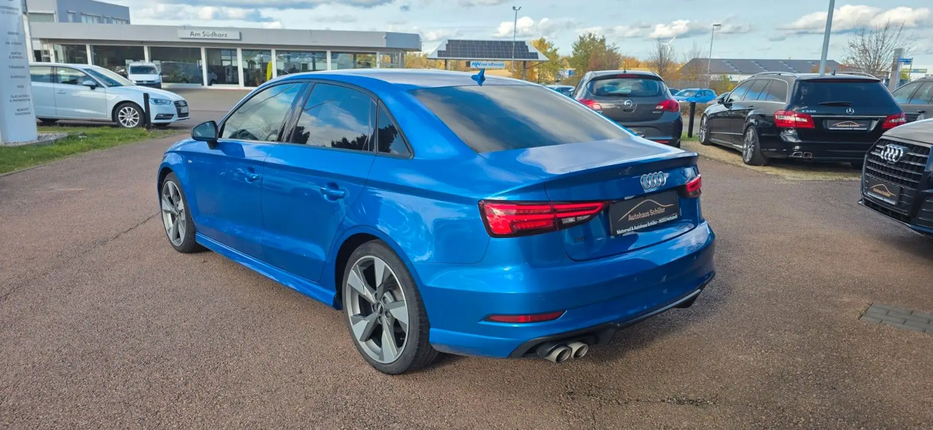 Audi A3 Limousine sport+LED+Navi+S-Line+DCC Bleu - 2