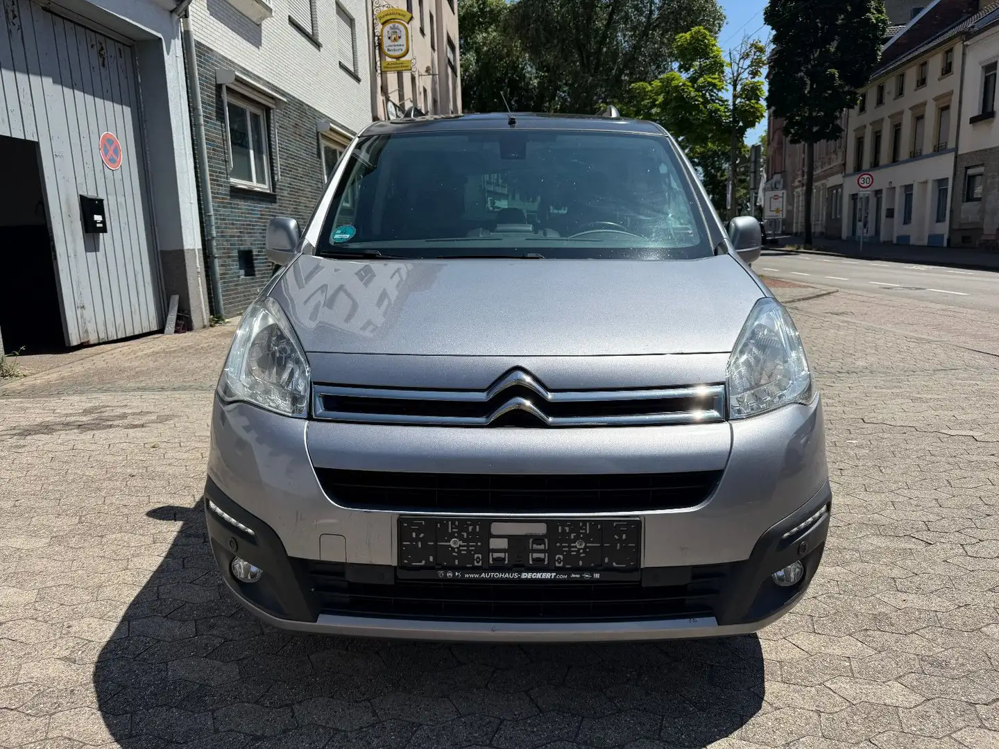 Citroen Berlingo Multispace 1.6 Selection *1.Hand* Grau - 2