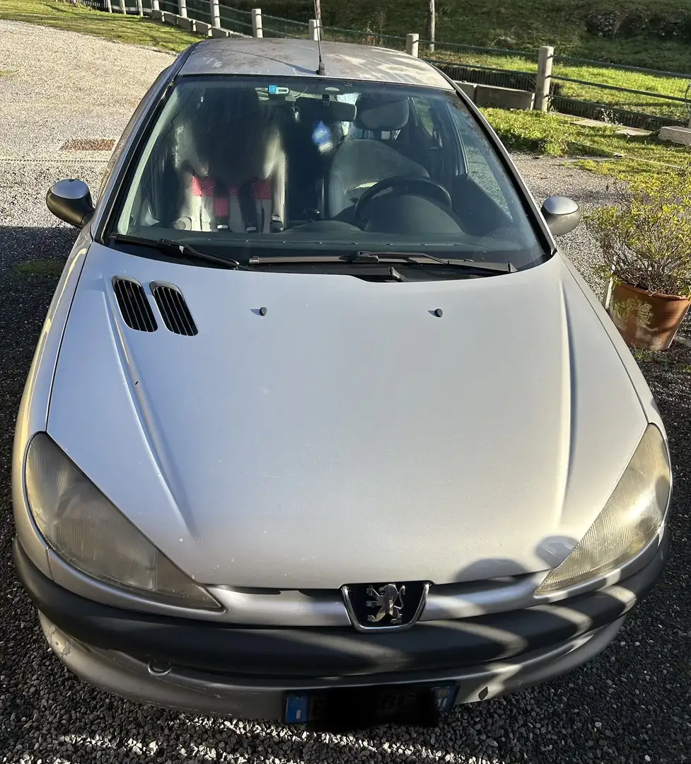 Peugeot 206 5p 1.1 XT - 2