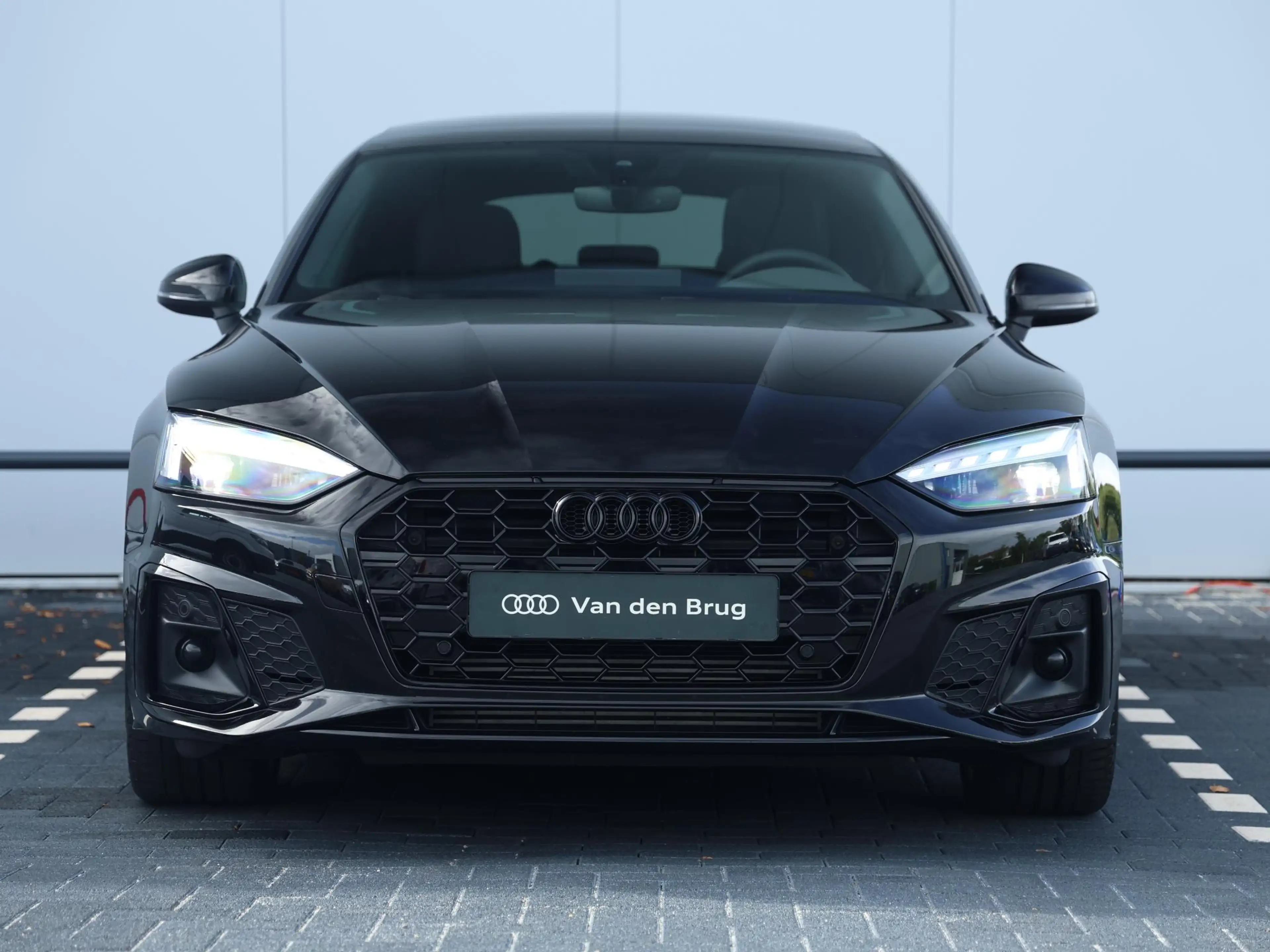 Audi A5 Sportback 40 TFSI S edition Competition | Matrix L — photo 13