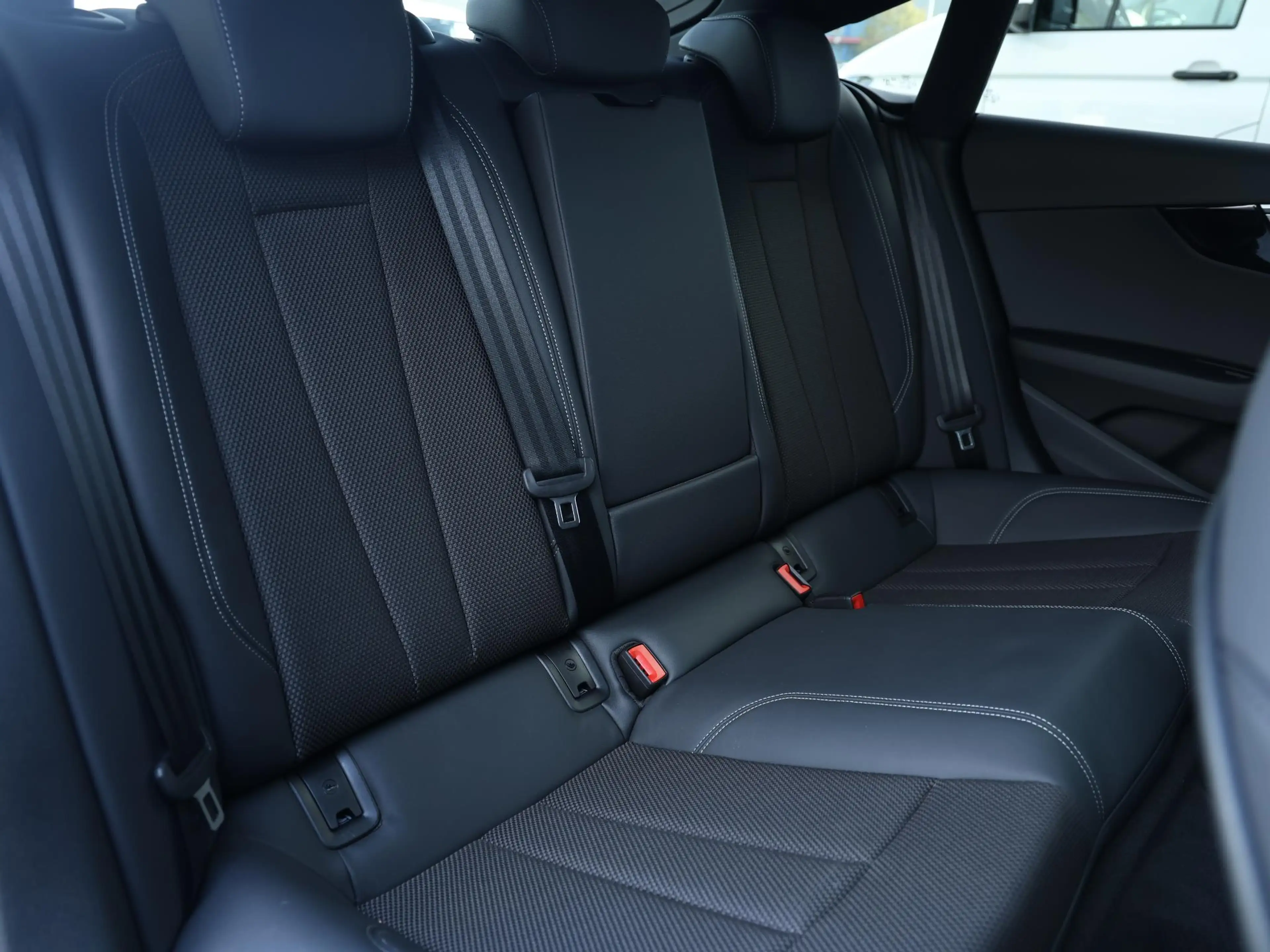 Audi A5 Sportback 40 TFSI S edition Competition | Matrix L — photo 9