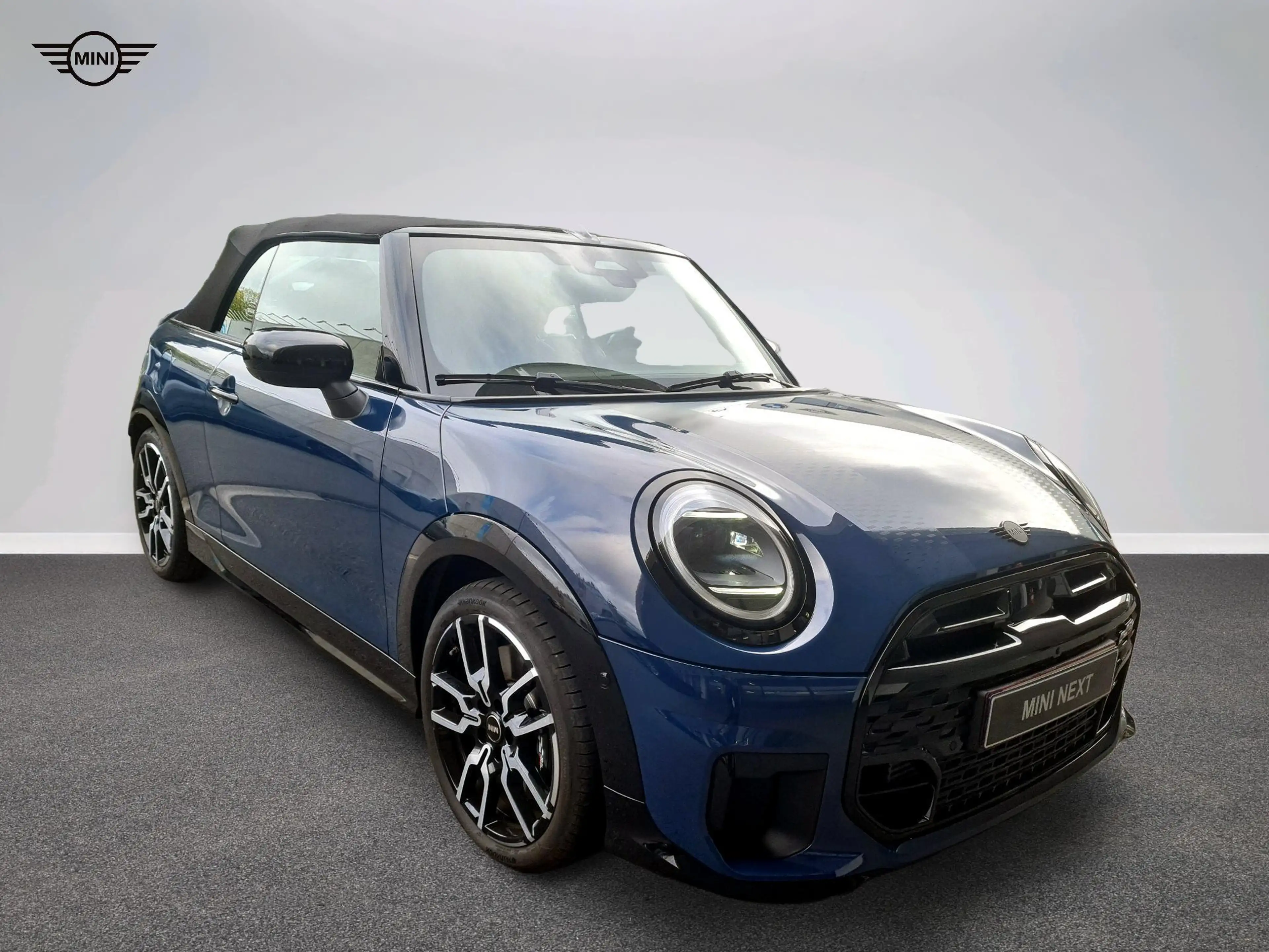 MINI Cooper S Cabrio John Cooper Works Trim — photo 12