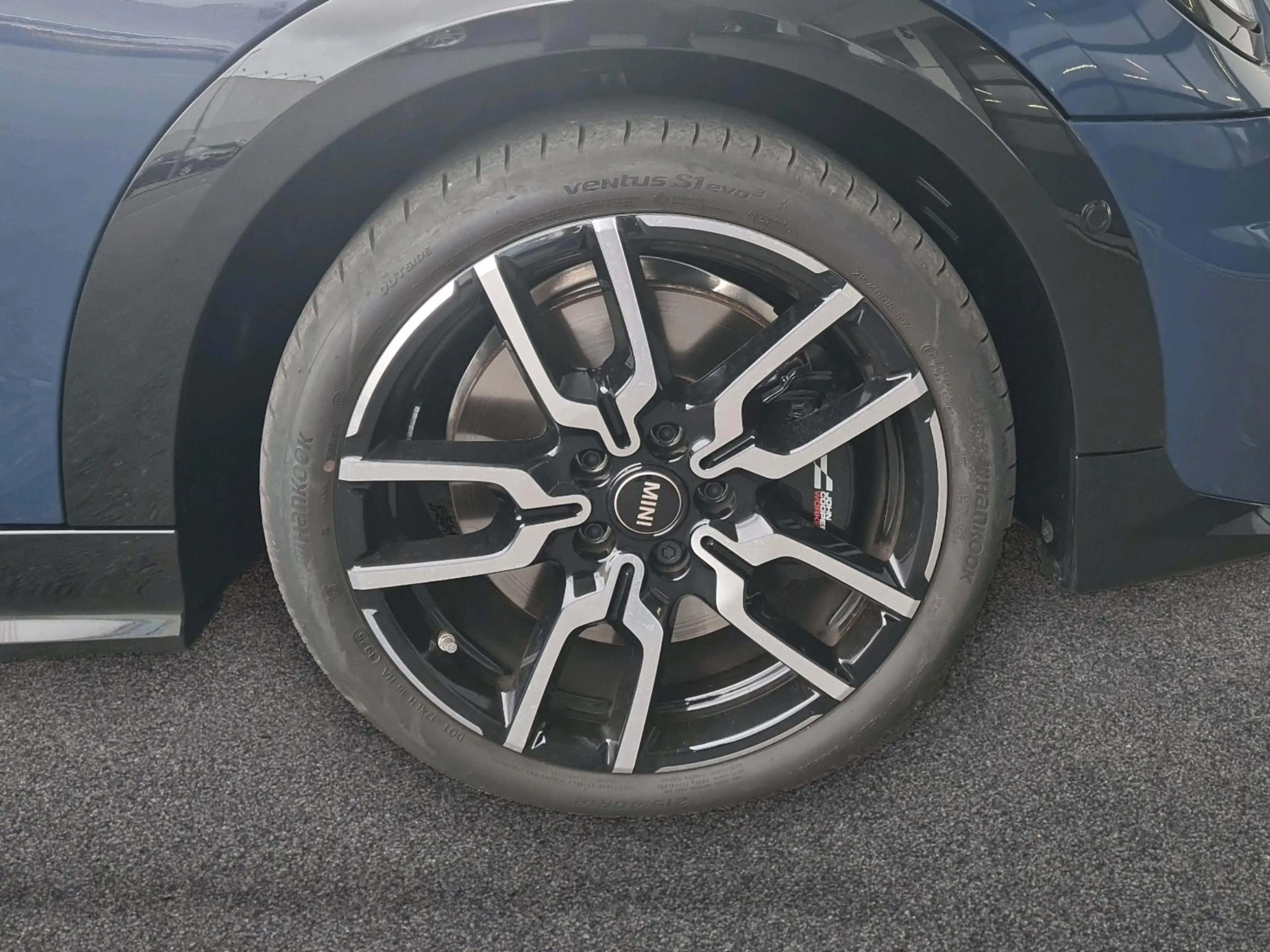 MINI Cooper S Cabrio John Cooper Works Trim — photo 8