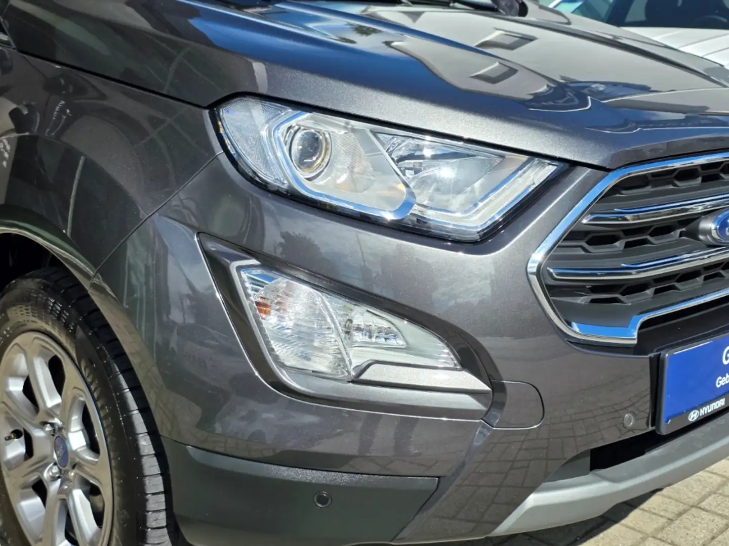 Ford EcoSport 1.0 EcoBoost Automatik Titanium, Winterräder, Kame Grigio - 2
