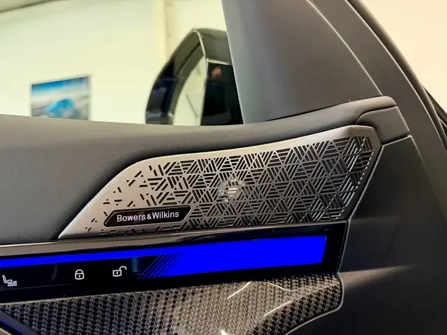 BMW M5 Touring,FrozenMatt,AHK,Panorama,B&W,Leasing,neu Ansicht 20