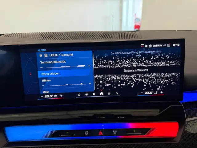 BMW M5 Touring,FrozenMatt,AHK,Panorama,B&W,Leasing,neu Ansicht 40