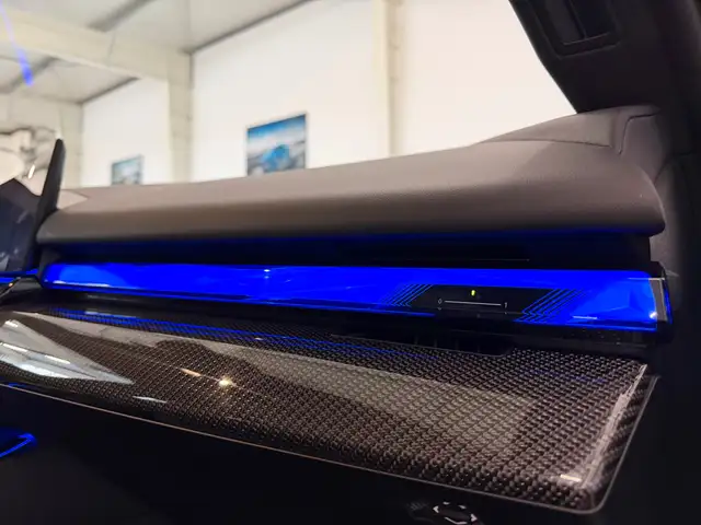 BMW M5 Touring,FrozenMatt,AHK,Panorama,B&W,Leasing,neu Ansicht 32