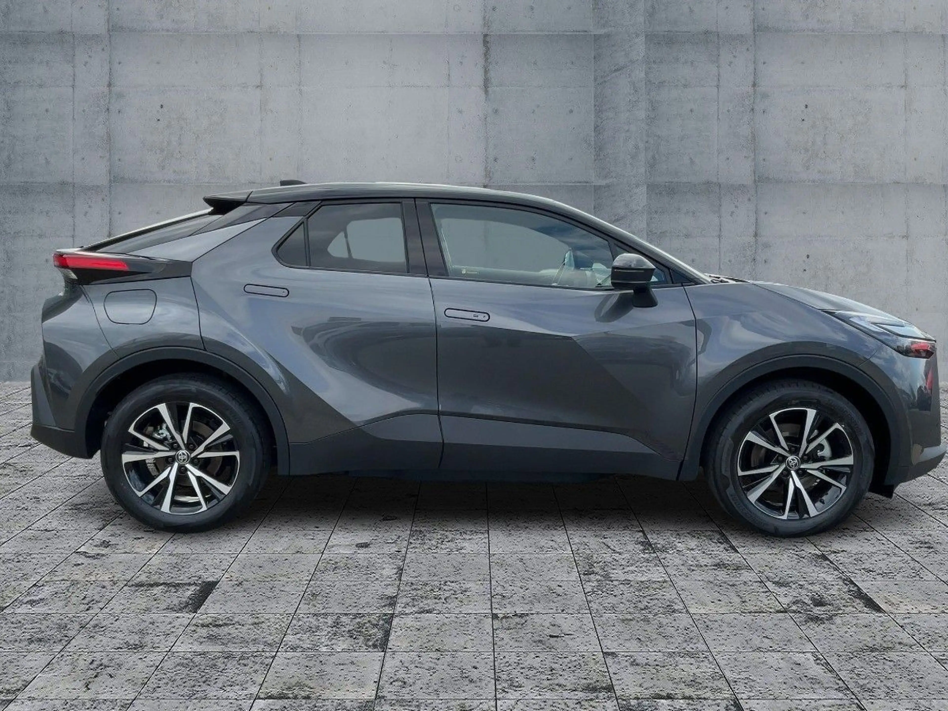 Toyota C-HR Teamplayer Plug-In inkl. Technik Paket — photo 7