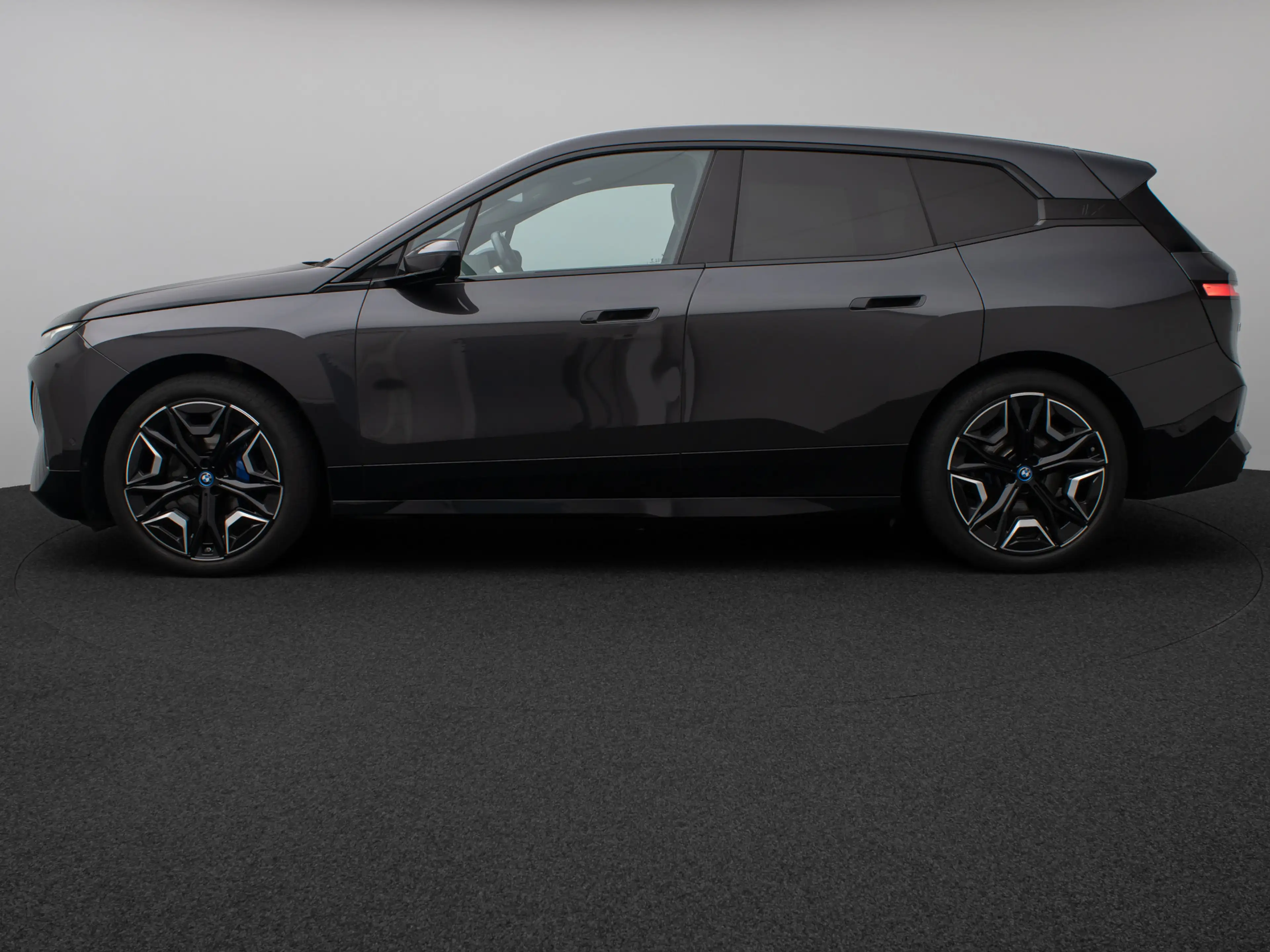 BMW iX Sport SkyLounge Laser 360°DAB H K 22Zoll — photo 11