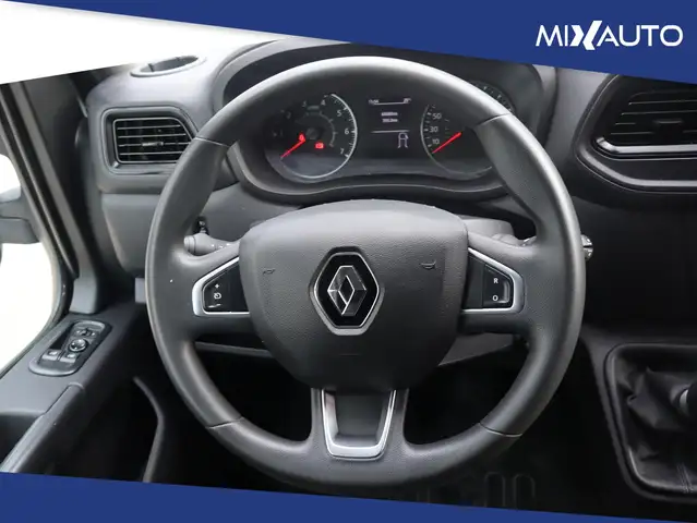 Renault Master view 12