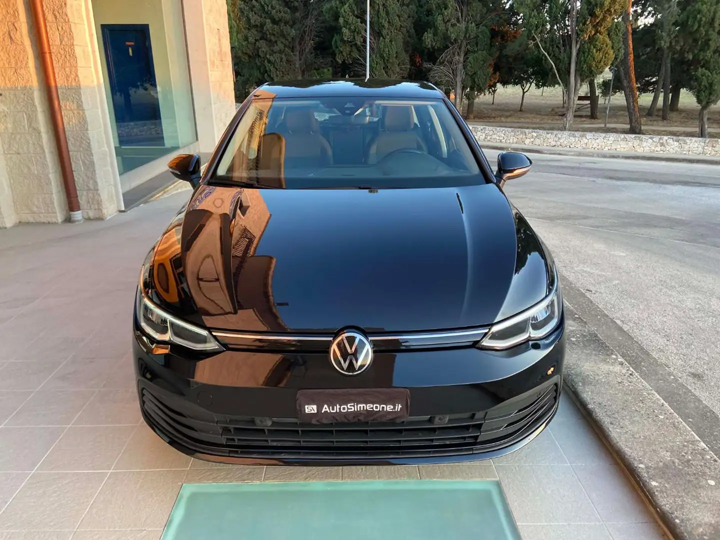 Volkswagen Golf 2.0 TDI DSG SCR Life COCKPIT-LUCI AMBIENTE Nero - 2