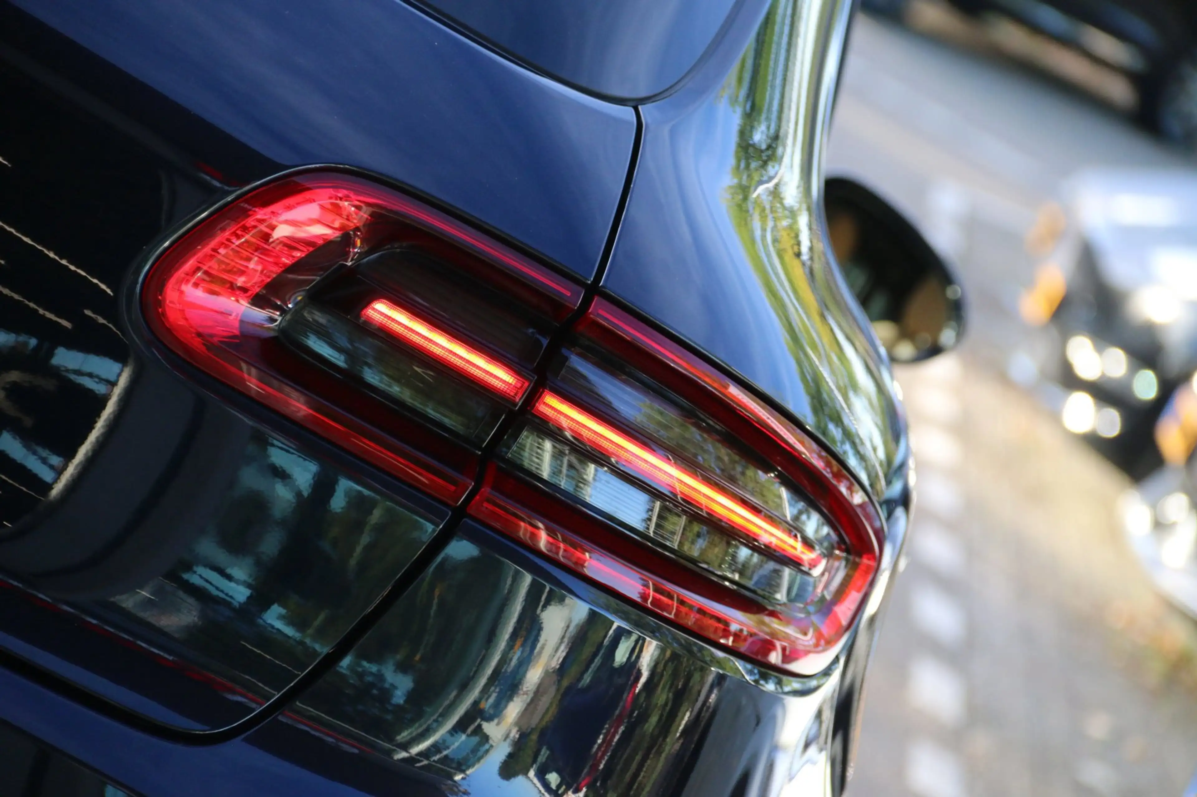 Porsche Macan 2.0 — photo 6