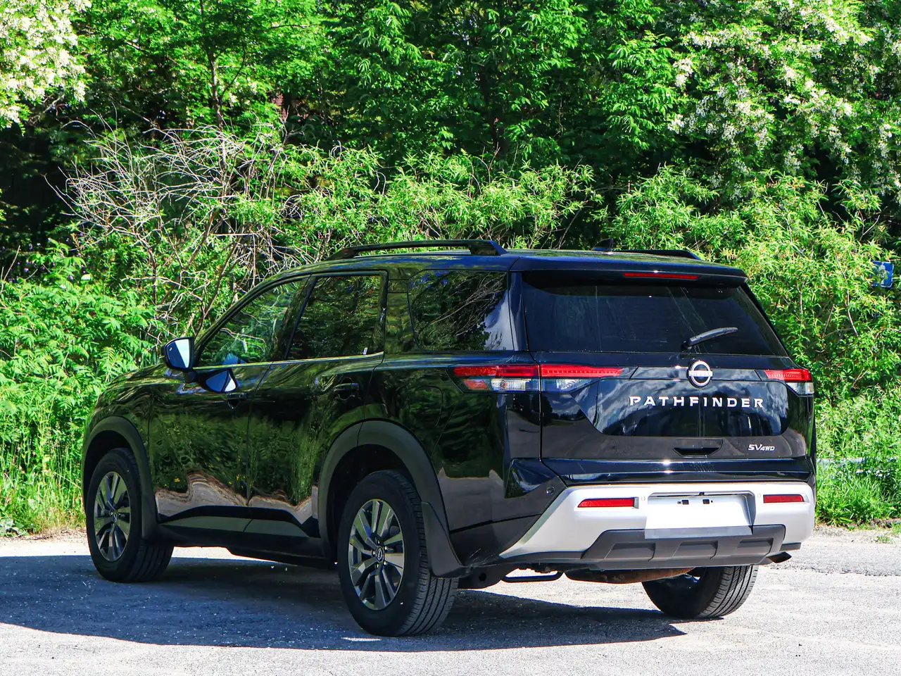 Nissan Pathfinder fotografie Nissan Pathfinder
