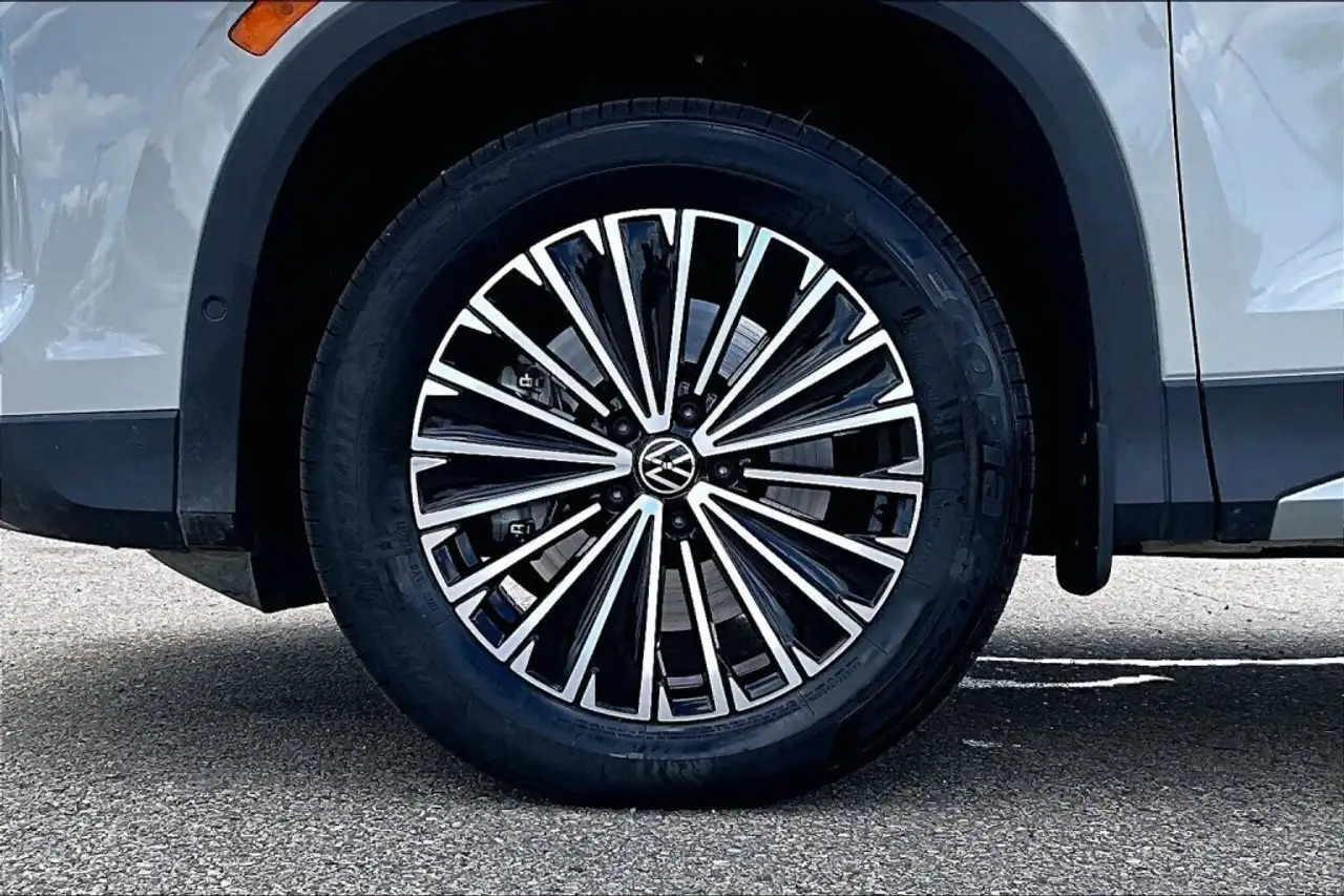 Volkswagen Tiguan photo Volkswagen Tiguan