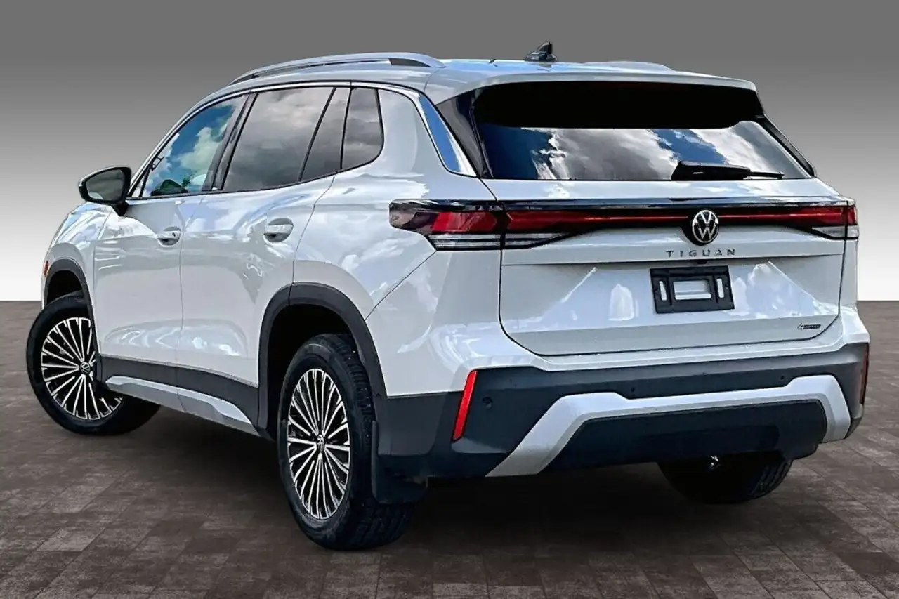 Volkswagen Tiguan photo Volkswagen Tiguan