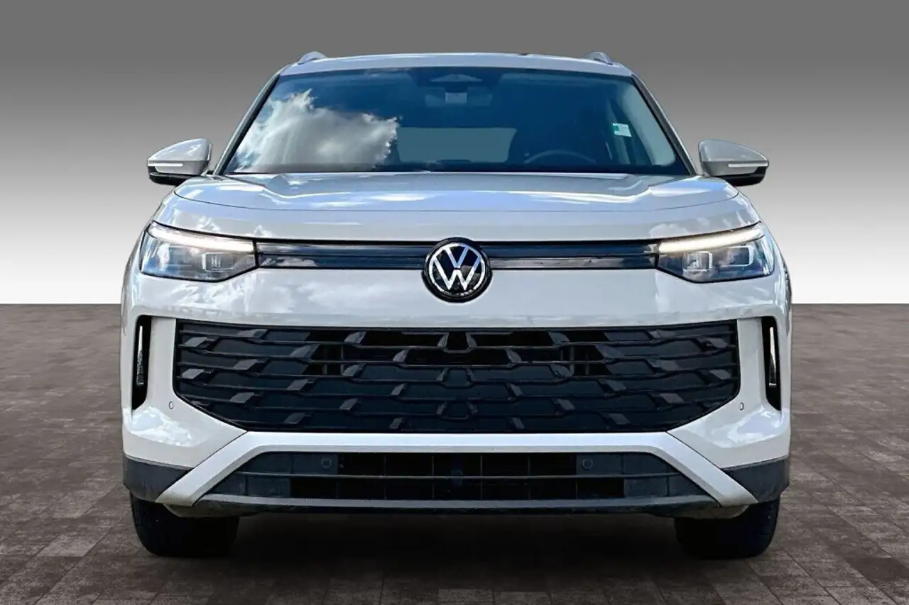 Volkswagen Tiguan photo Volkswagen Tiguan