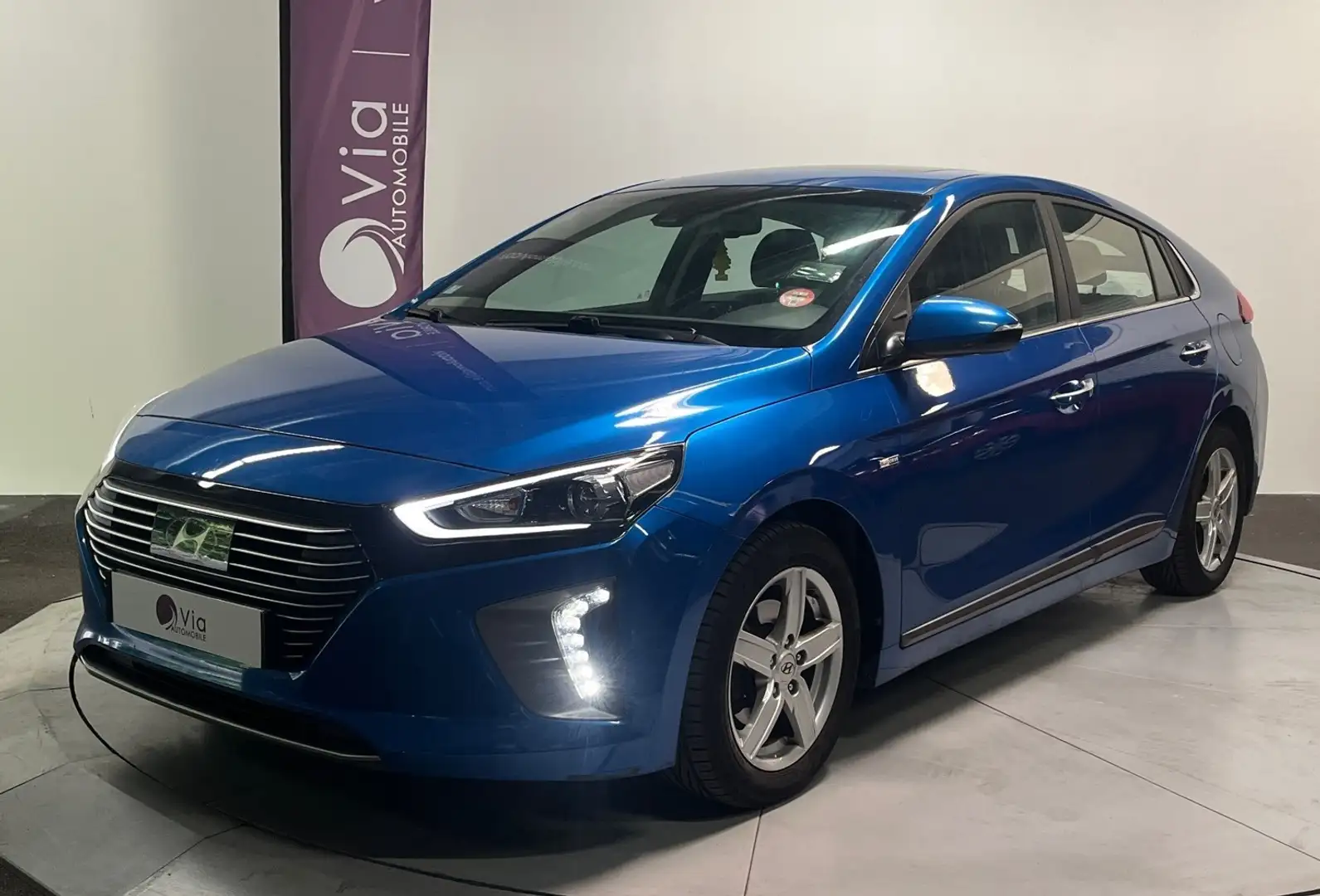Hyundai IONIQ Hybrid 141 ch Executive - 5P Bleu - 1