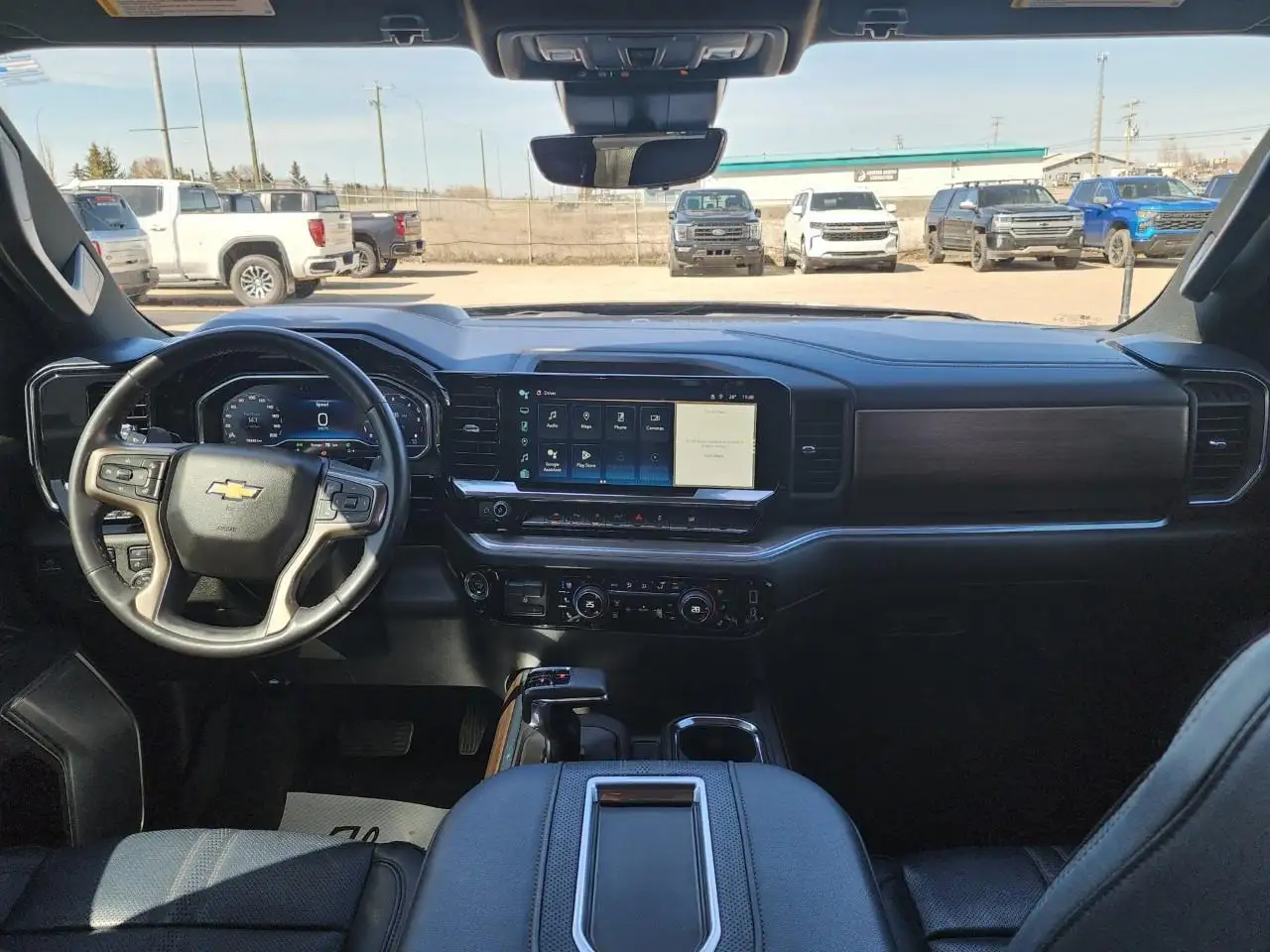 Chevrolet Silverado 1500 снимка Chevrolet Silverado 1500