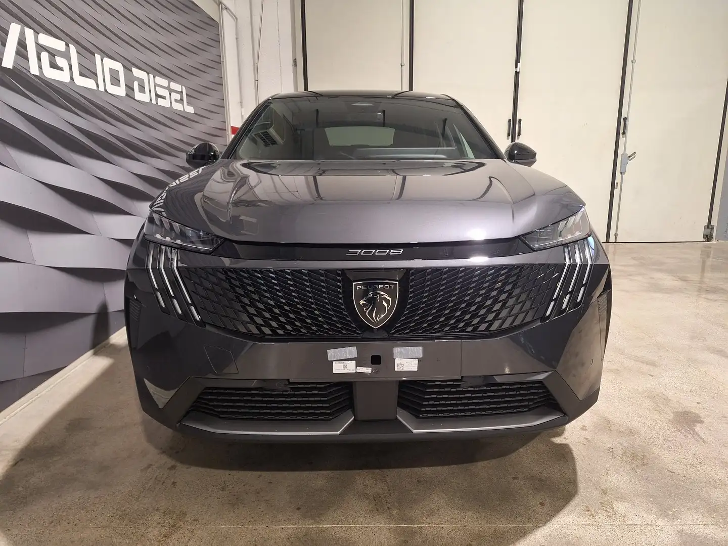 Peugeot 3008 1.2 hybrid 145cv GT KM ZERO PRONTA CONSEGNA Grijs - 2