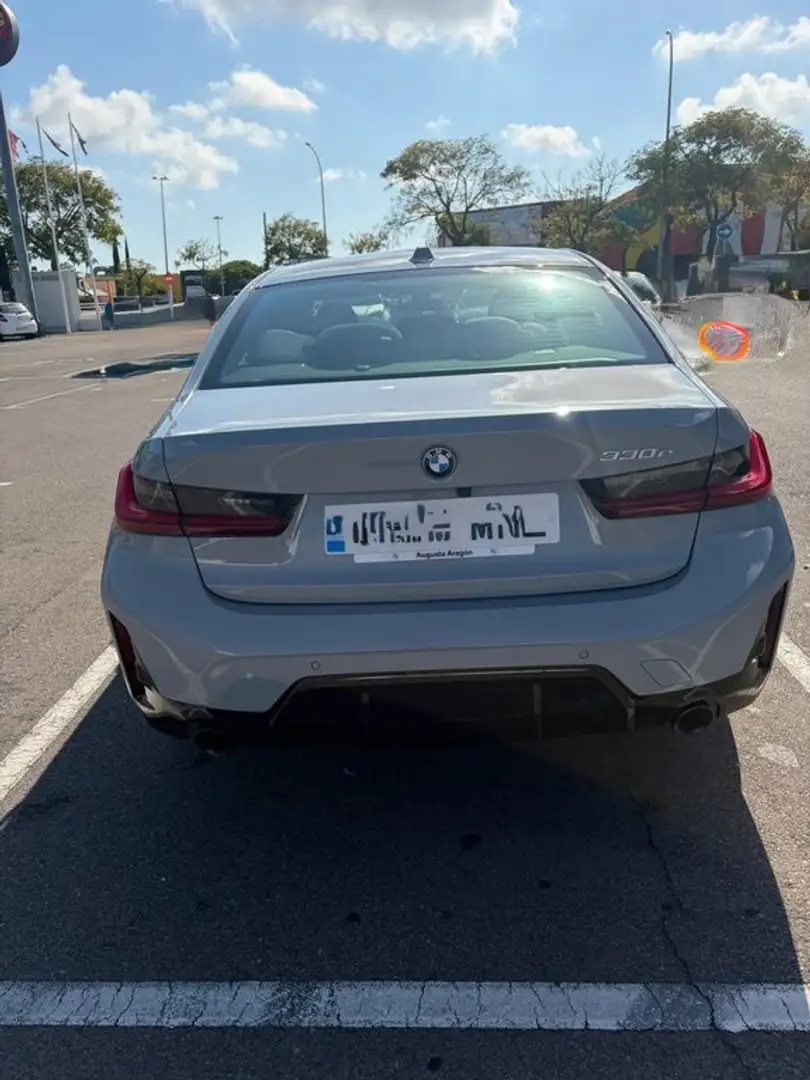BMW 320 320e M Sport - 2