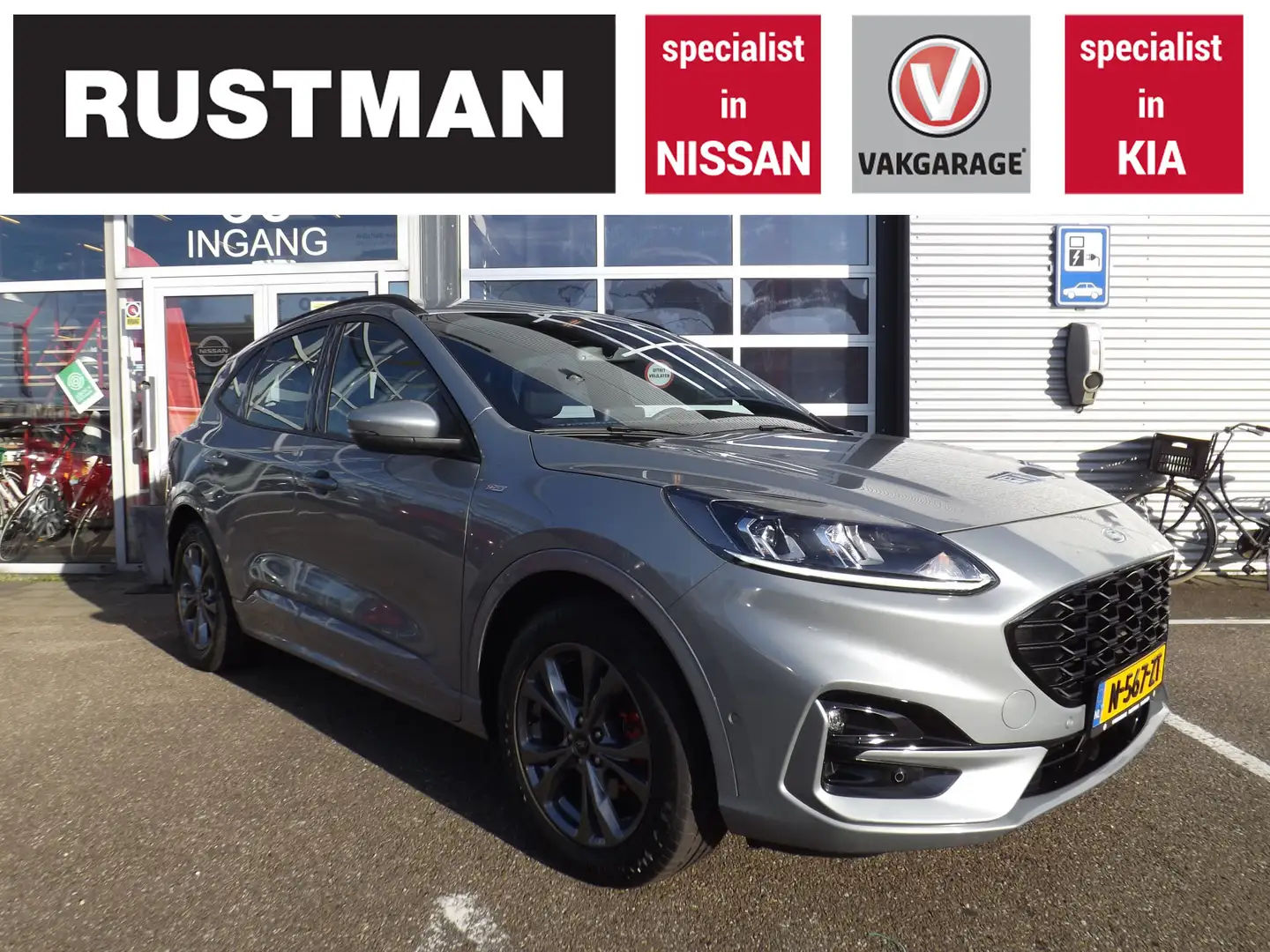 Ford Kuga 1.5 EcoBoost ST Line Drive Ass. 150PK Grijs - 1