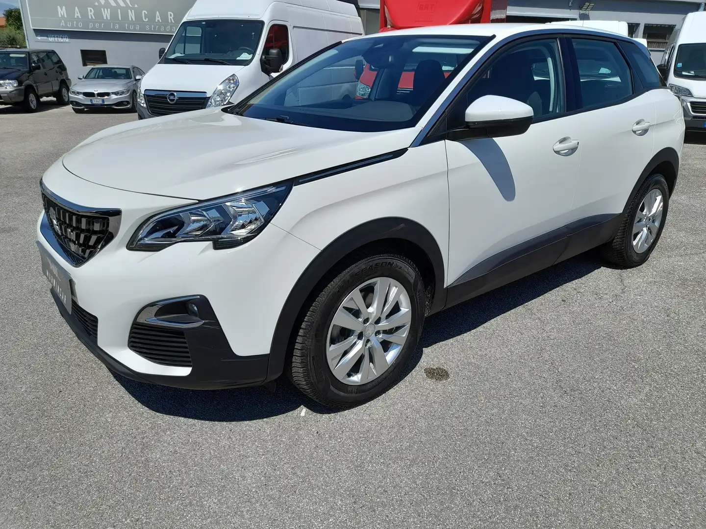 Peugeot 3008 1.5 bluehdi Business AUTOCARRO N1 5POSTI s&s EAT8 Bianco - 1