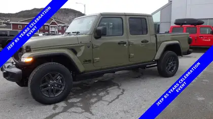 2026 Jeep Gladiator Sport S Crew Cab 4WD