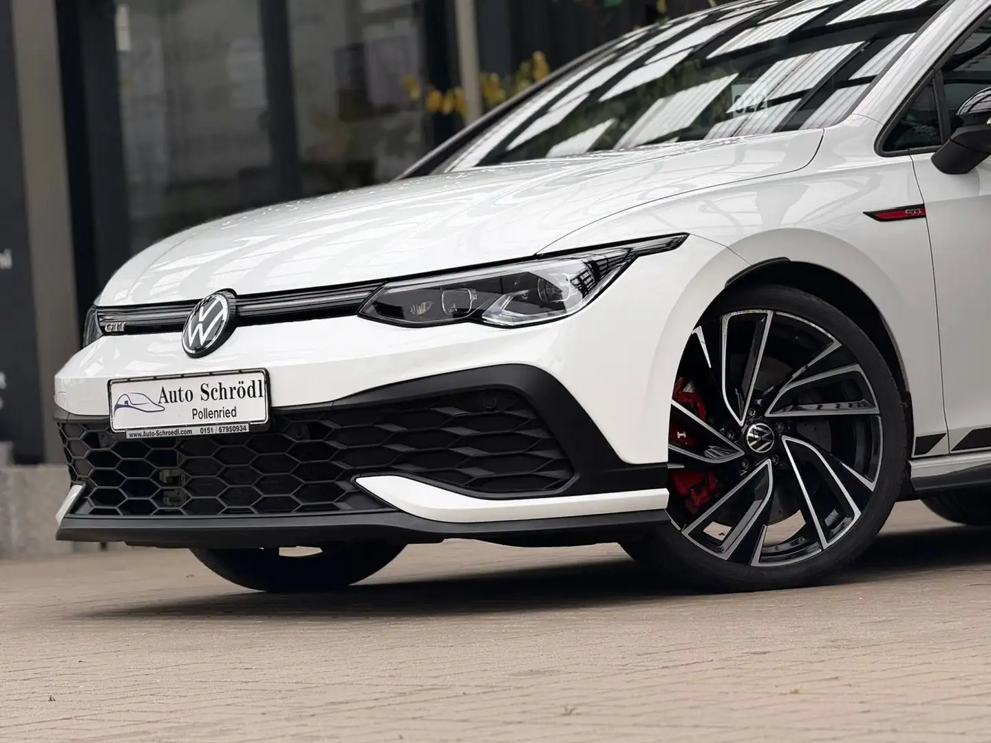 Volkswagen Golf GTI Clubsport Lim. DSG 2.0 TSI, Black Style, Pano, H/K Weiß - 2