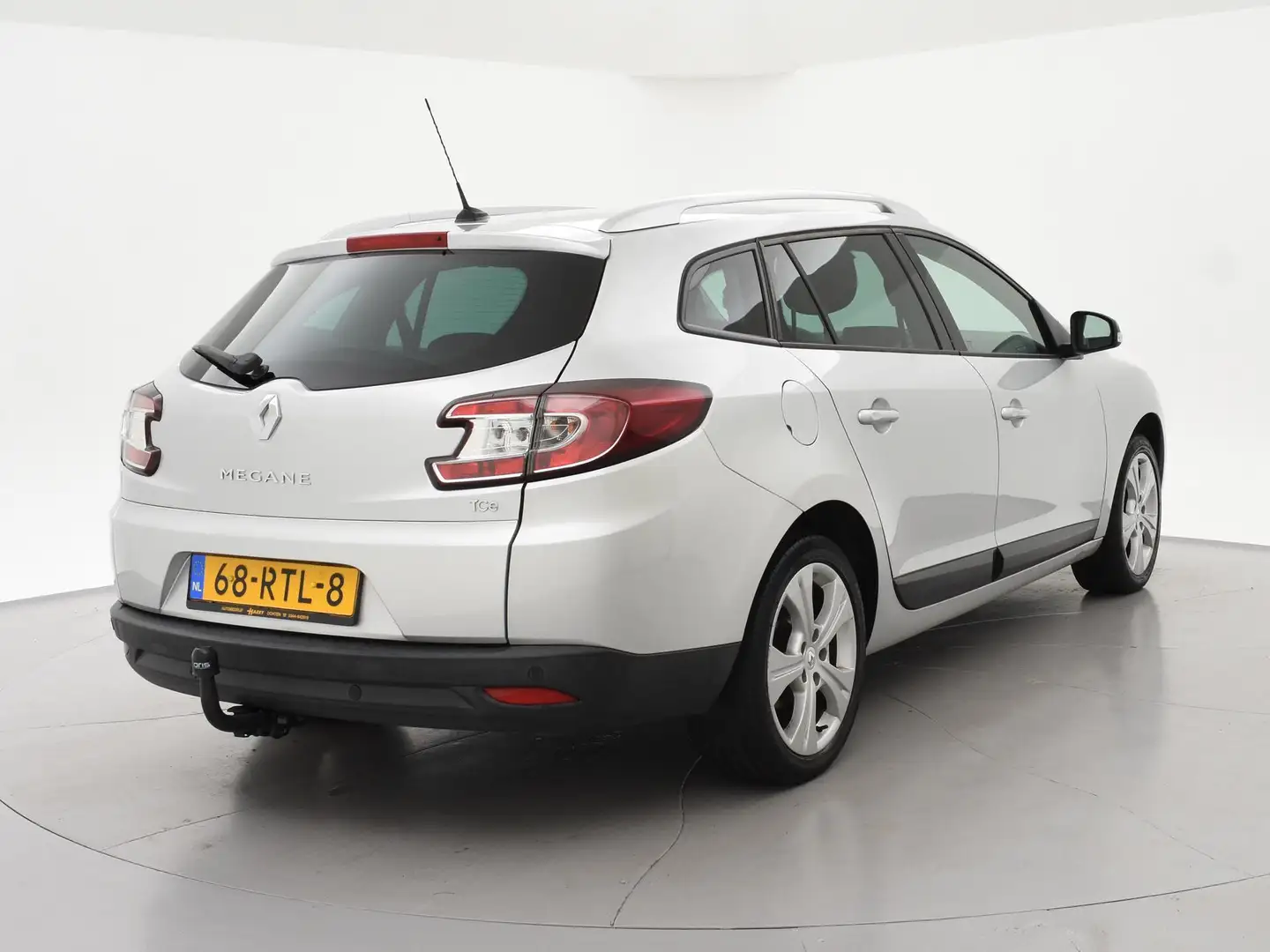 Renault Megane Estate 1.4 TCe 130 PK + TREKHAAK | NAVIGATIE | CRU Grau - 2