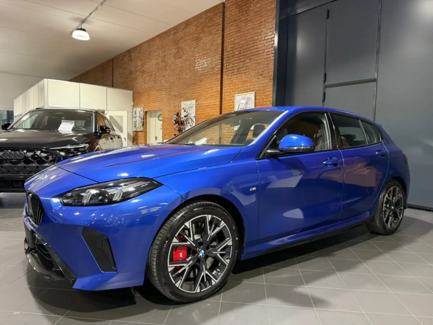 BMW 118 d MSport Pro NAVI - LED - TELEC. POST. - 18 Bleu - 1